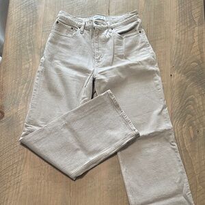 Abercrombie 90s relaxed high rise jean in beige